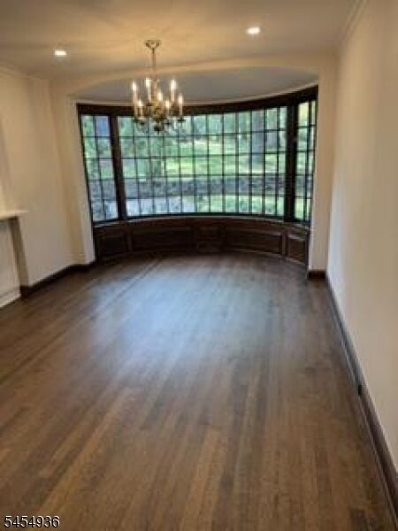 Property Photo:  22 Hillside Way  NJ 07078 