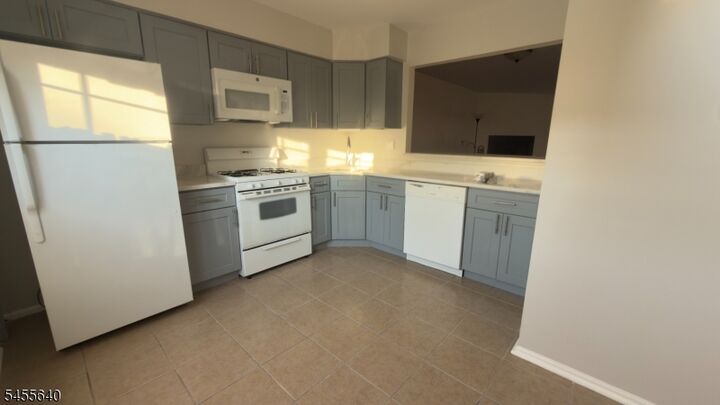 Property Photo:  12 Nottingham Way  NJ 08873 