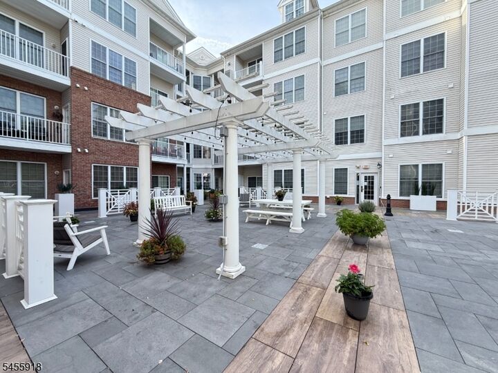 Property Photo: 1420 Wharton Ct 1420 NJ 07457