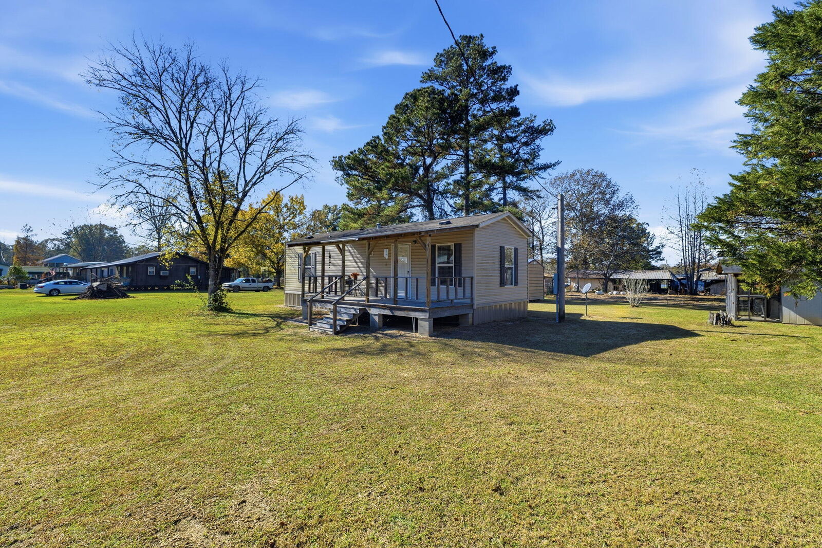 Property Photo:  435 Highway 43  MS 39429 