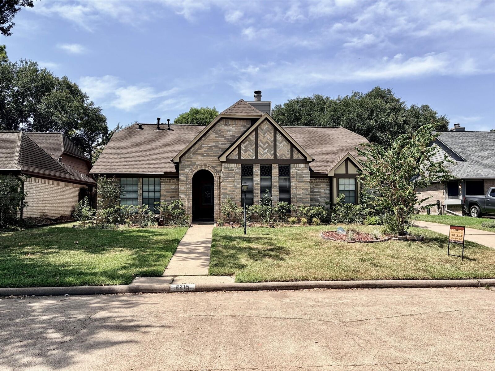 Property Photo:  8215 Sean Park Court  TX 77095 