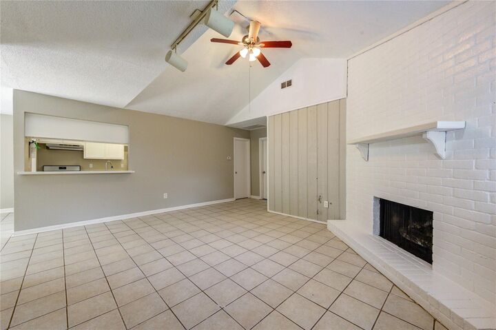 Property Photo:  212 Quaker Drive B3  TX 77546 