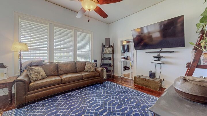Property Photo:  1401 E Buccaneer Drive  TX 77665 
