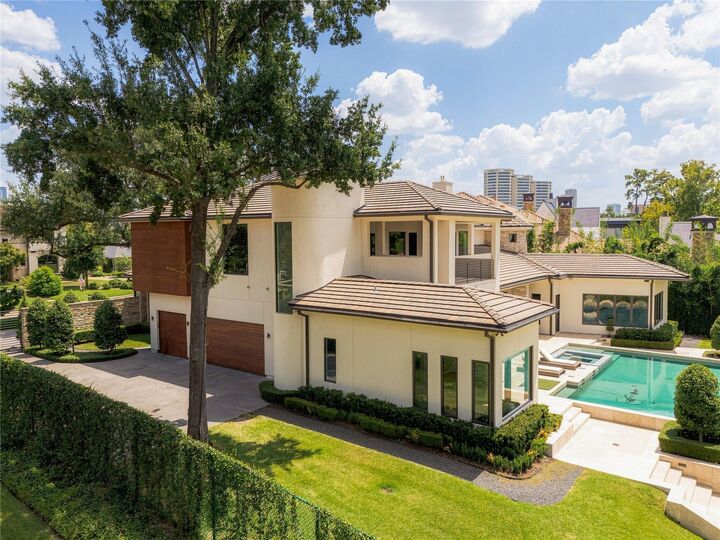 Property Photo:  309 Glenwood Drive  TX 77007 