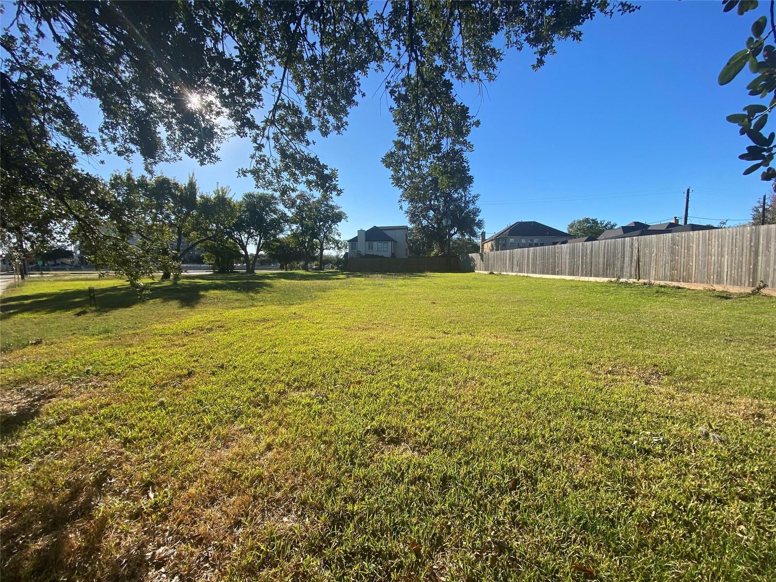 Property Photo: 7552 Main Street TX 77030