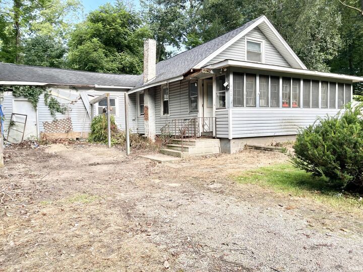Property Photo: 400 Lane 140 Lake George Lane IN 46737-9619