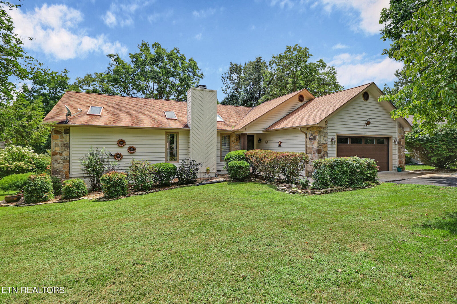 Property Photo:  136 Dalefield Loop  TN 38558 