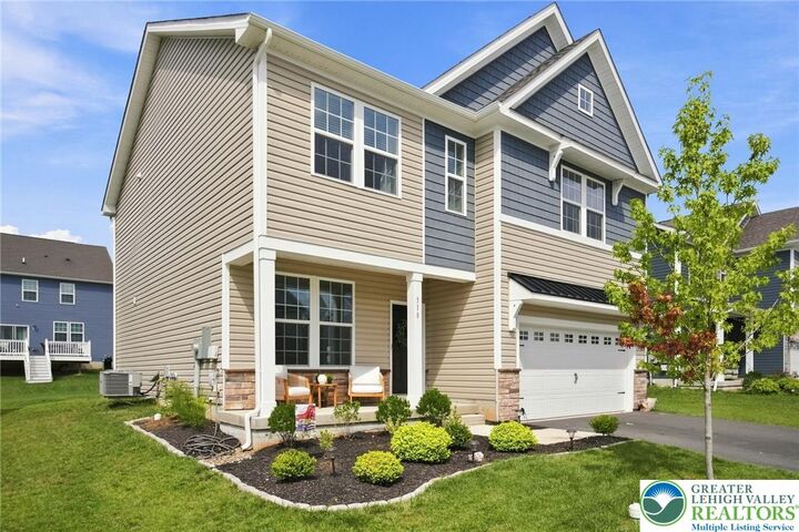 Property Photo:  318 Knollwood Drive  PA 18040 