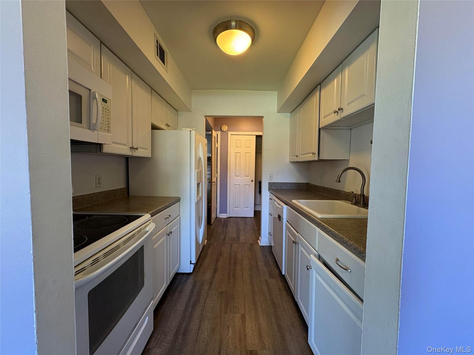 Property Photo: 210 Cherry Hill Drive NY 12603