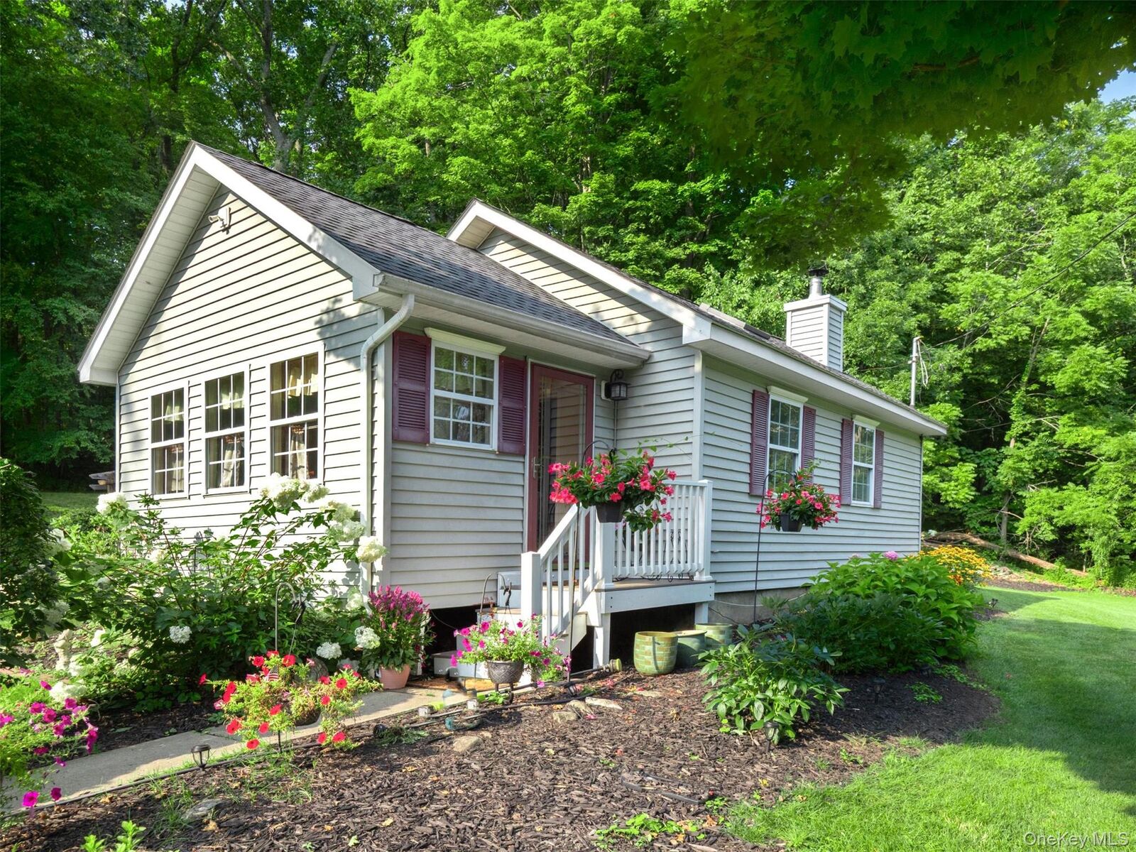 Property Photo:  608 Kirbytown Road  NY 10940 
