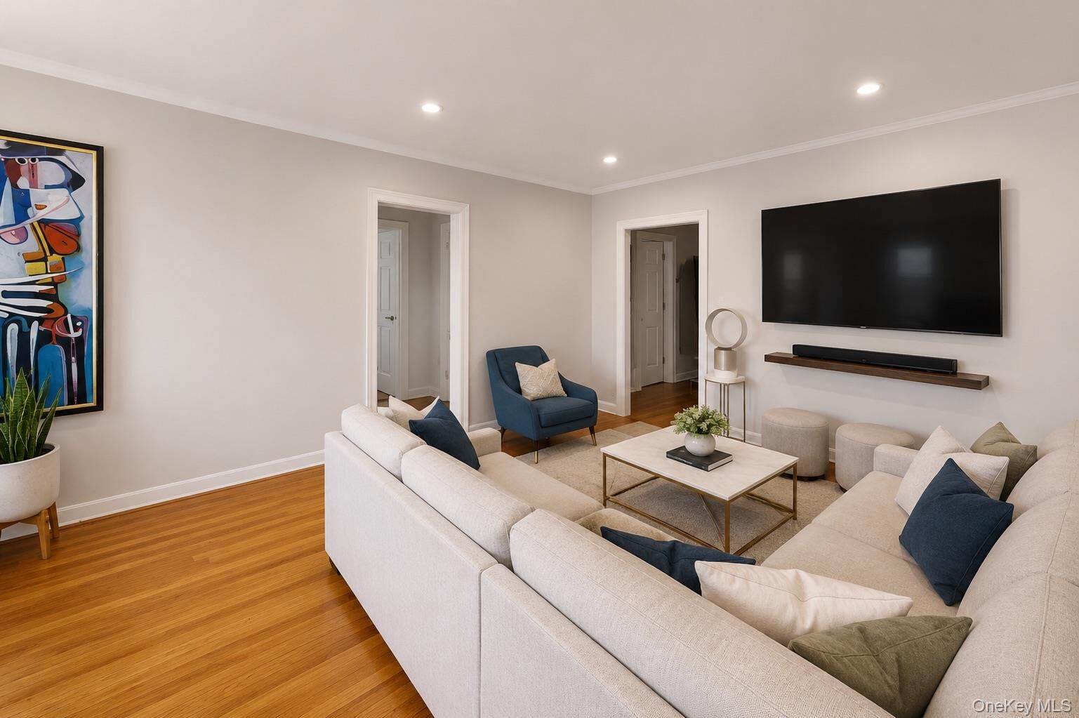 Property Photo:  472 Gramatan Avenue Bldg., 3, Unit L3  NY 10552 