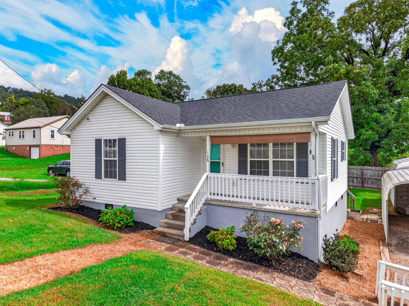 Property Photo: 108 Jackson Street TN 37857