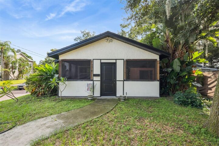 Property Photo: 1417 Belgrade Avenue FL 32803
