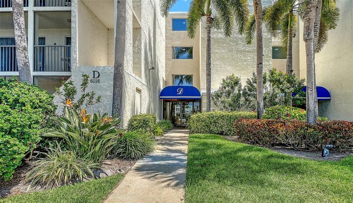 Property Photo:  6116 43rd Street W 305D  FL 34210 