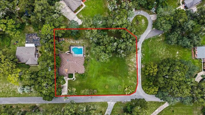Property Photo:  2374 Ben Franklin Drive  FL 32720 