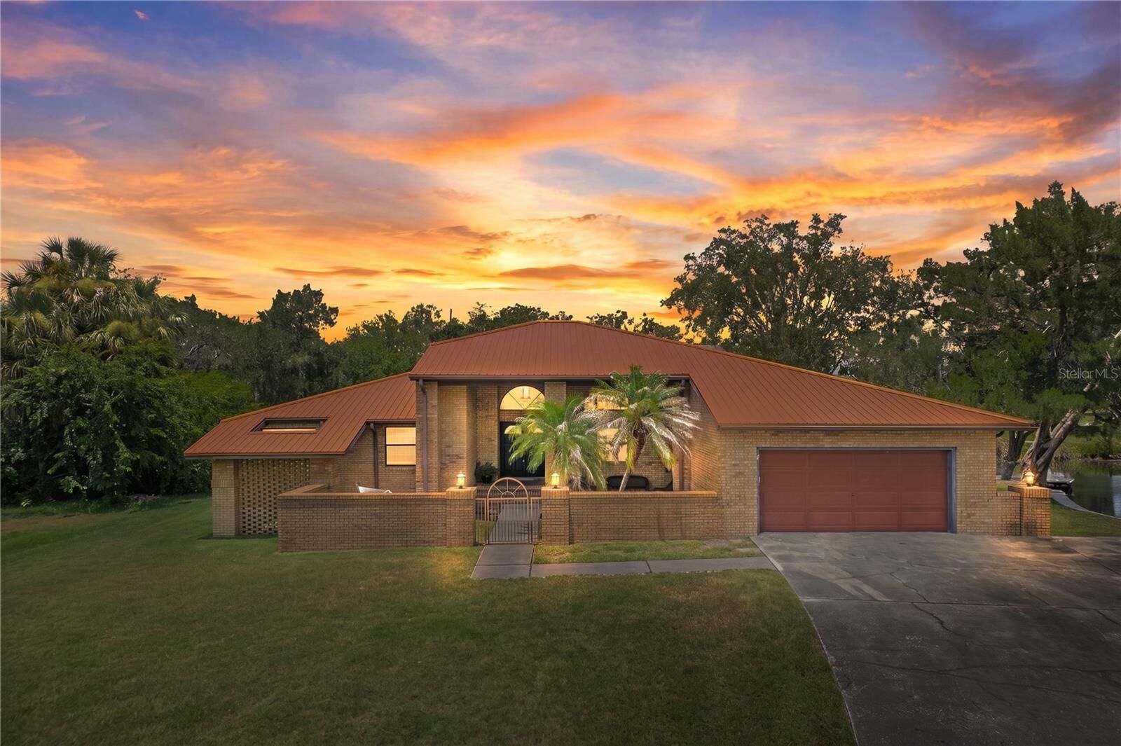 Property Photo: 11649 W Clubview Drive FL 34448
