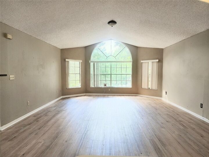 Property Photo:  2723 N Poinciana Boulevard 160  FL 34746 