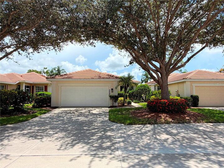Property Photo:  880 Chalmers Drive 880  FL 34293 