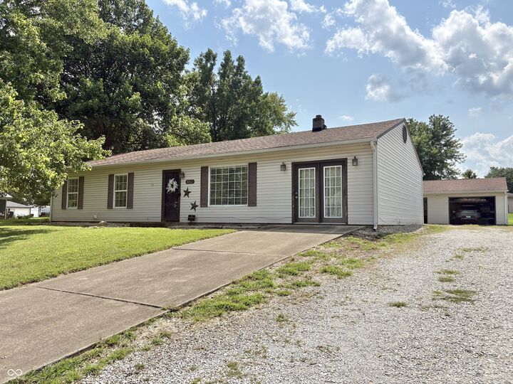Property Photo: 8862 N Shawnee Drive IN 47201