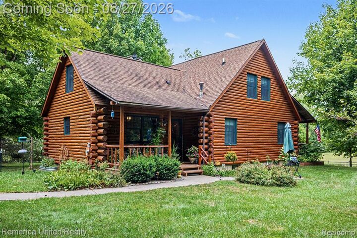 Property Photo: 10373 Twin Lakes Drive MI 48463 9756