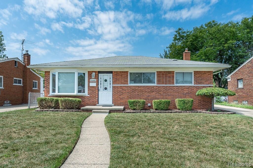 Property Photo: 25305 Campbell Avenue MI 48089 3545