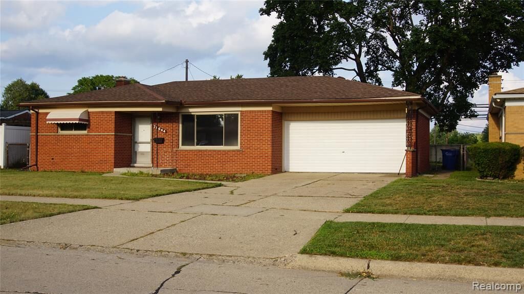 Property Photo: 28644 Grobbel Avenue MI 48092 2387