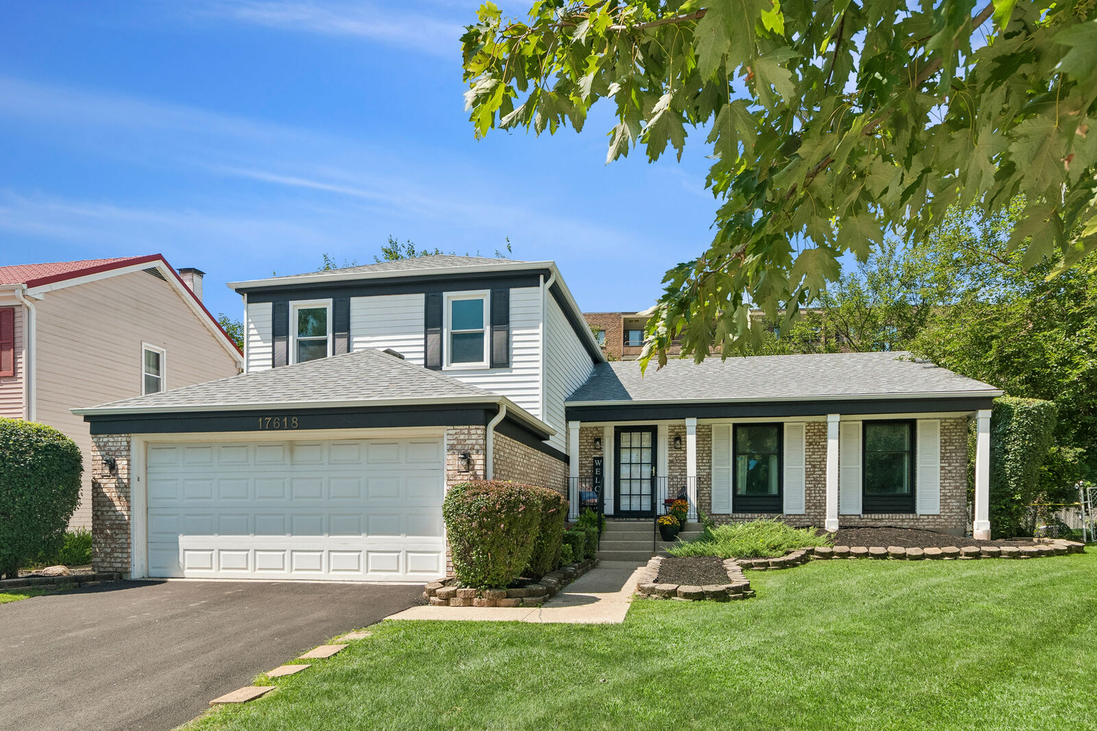 Property Photo:  17618 Stonebridge Drive  IL 60429 