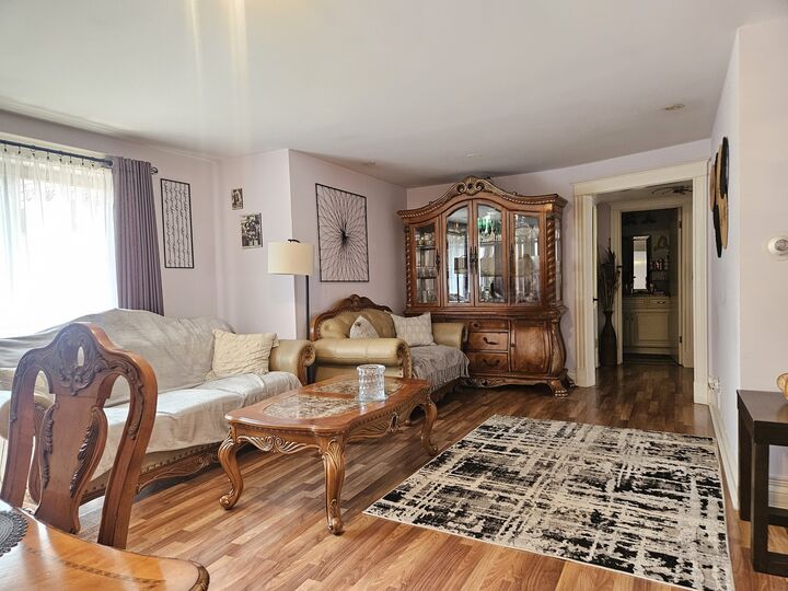 Property Photo:  5218 N Delphia Avenue 309  IL 60656 