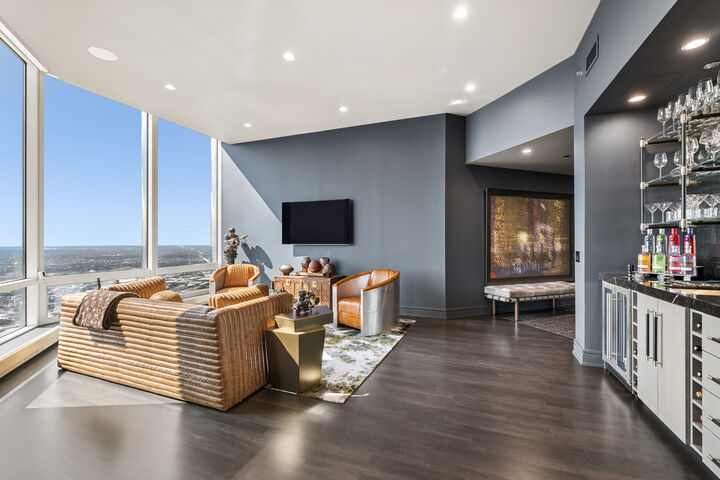 Property Photo: