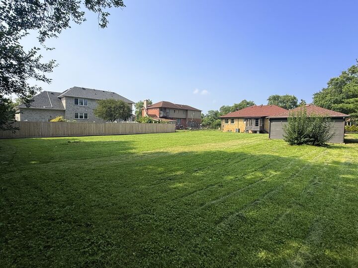 Property Photo: 9441 Greenwood Drive IL 60016