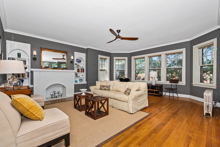 Property Photo:  6535 N Ashland Avenue 3S  IL 60626 