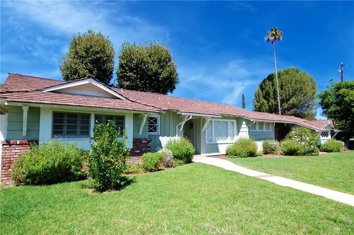 Property Photo: 6257 Melba Avenue CA 91367