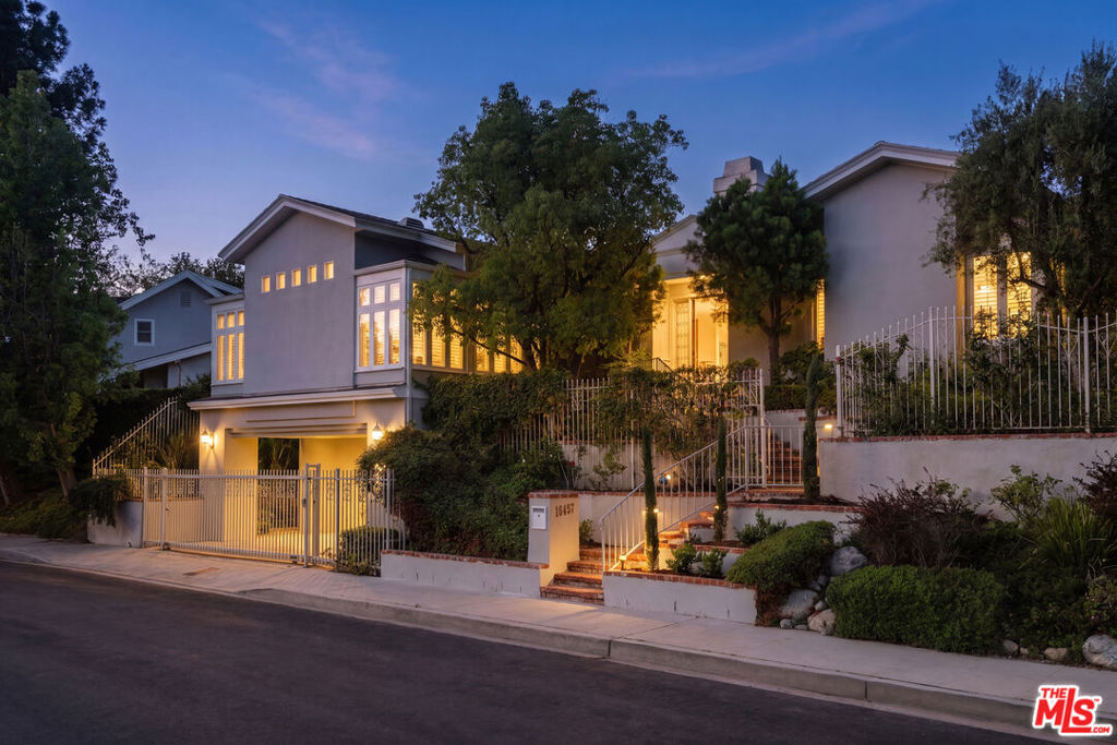 Property Photo:  16457 Marbro Drive  CA 91436 