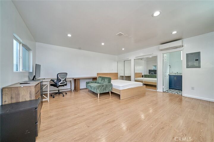 Property Photo: 3013 W West View Street CA 90016