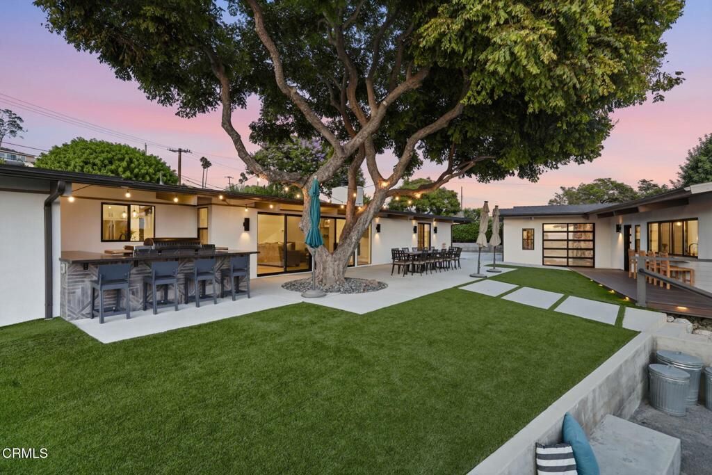 Property Photo:  3310 Foothill Road  CA 93003 