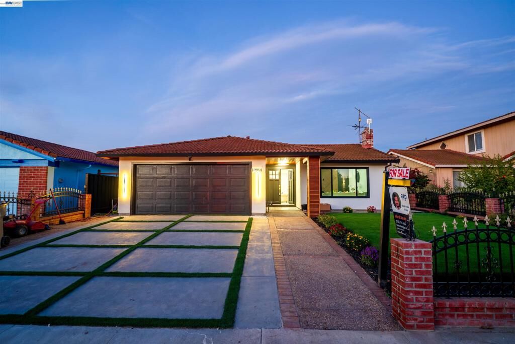 Property Photo: 2834 Rainwood Court CA 95148