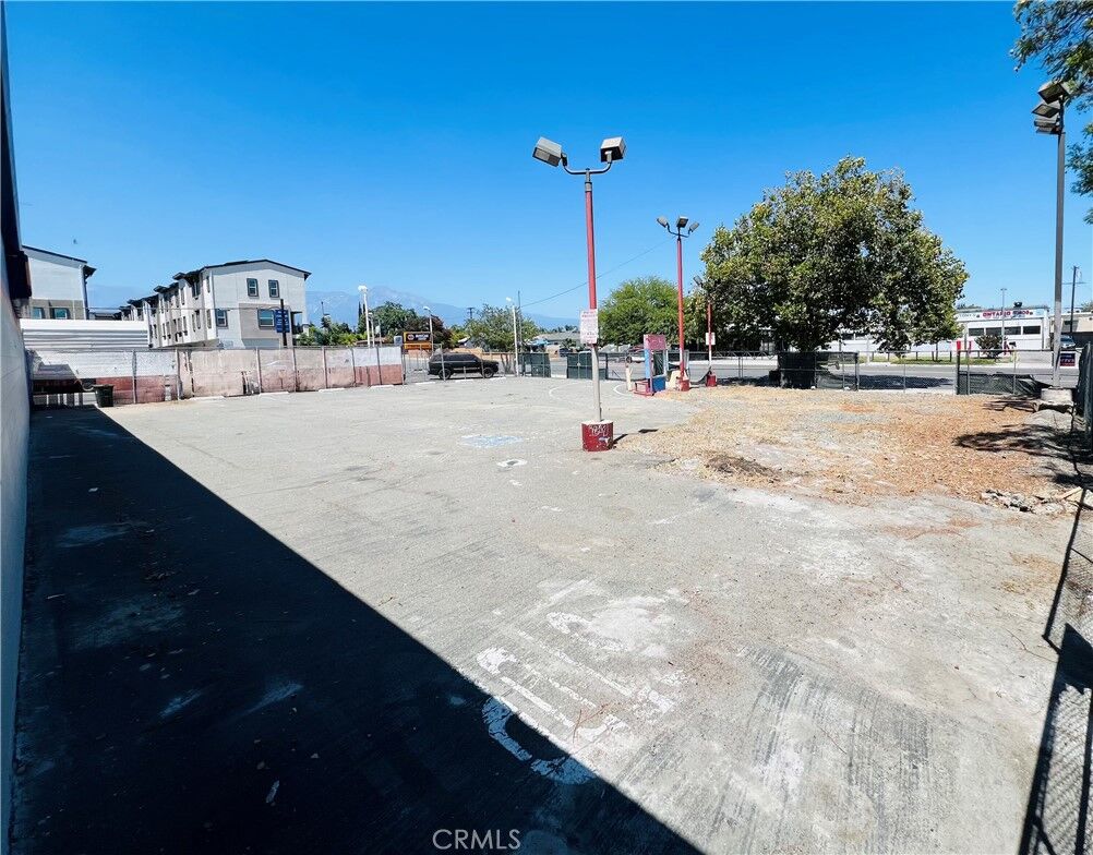 Property Photo:  151 N Mountain Avenue  CA 91762 