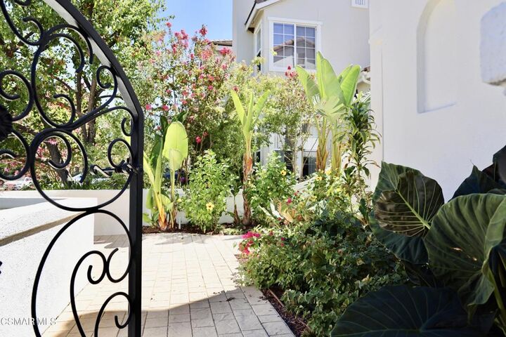 Property Photo:  6072 Mandeville Place  CA 91377 