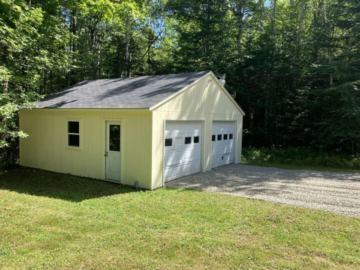 Property Photo: 173 Peavey Town Road ME 04941