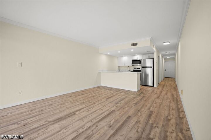Property Photo: 260 Southbay Drive 207 FL 34108