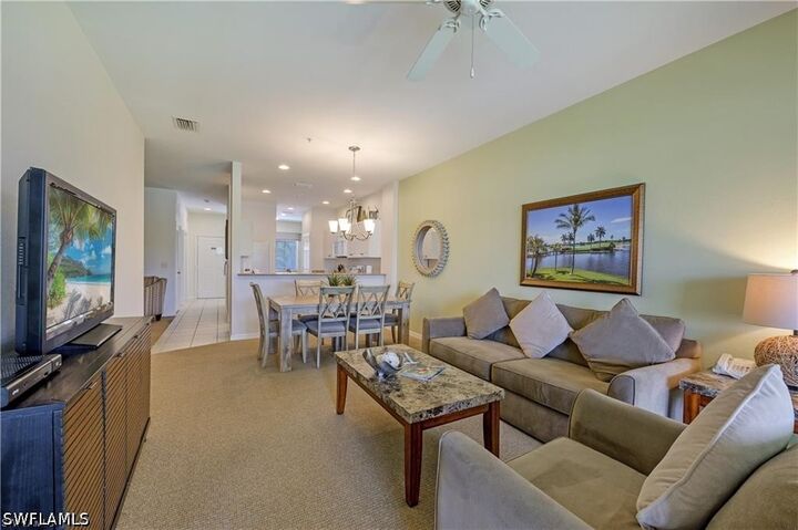 Property Photo: 7940 Mahogany Run Lane 623 FL 34113