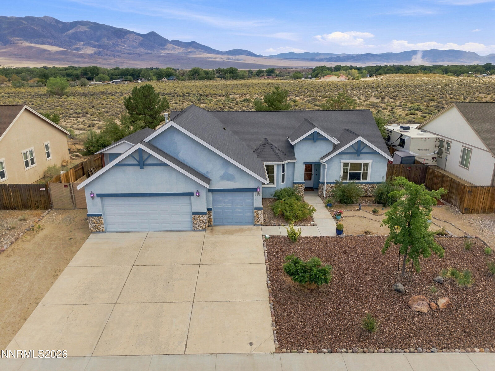 Property Photo: 115 Creekside Drive NV 89403