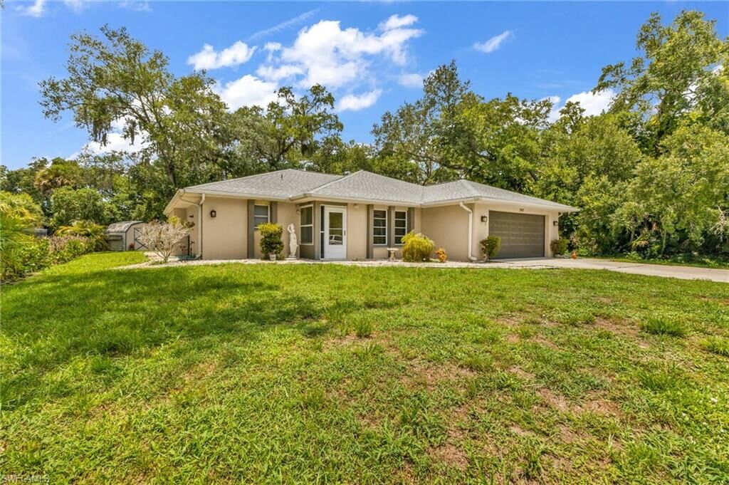 Property Photo: 297 Flamingo Blvd FL 33954
