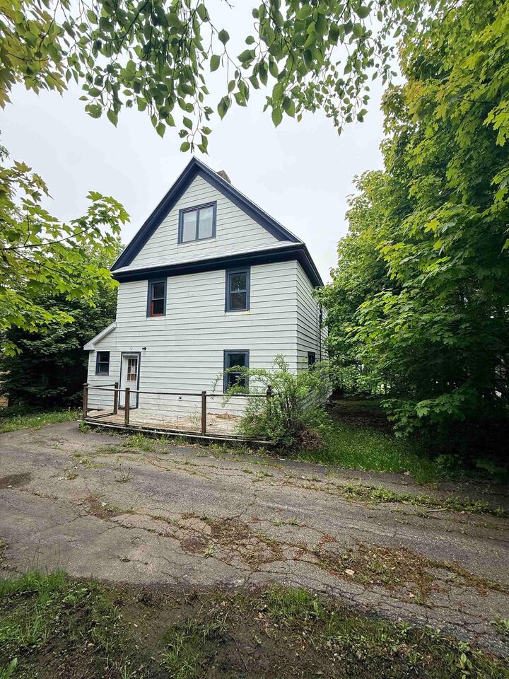 Property Photo:  25 Queen Street  NS B1V 1L2 