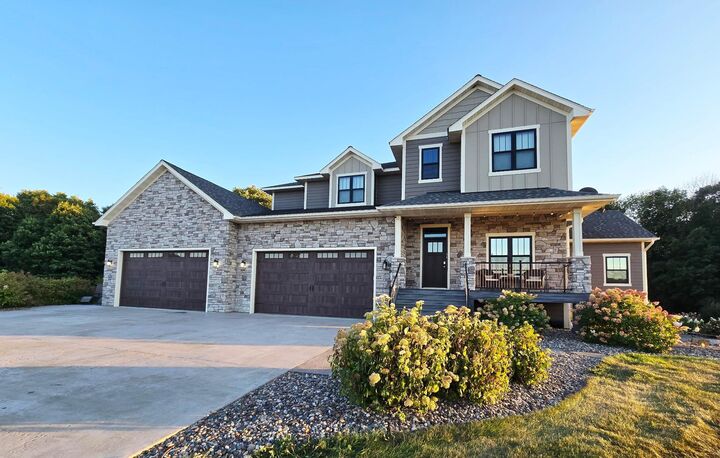 Property Photo: W6441 710th Avenue WI 54003
