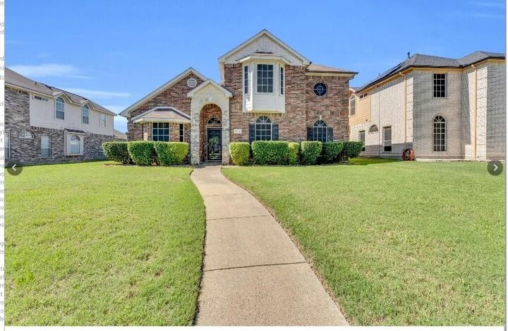 Property Photo: 1504 Mountain Laurel Lane TX 75115