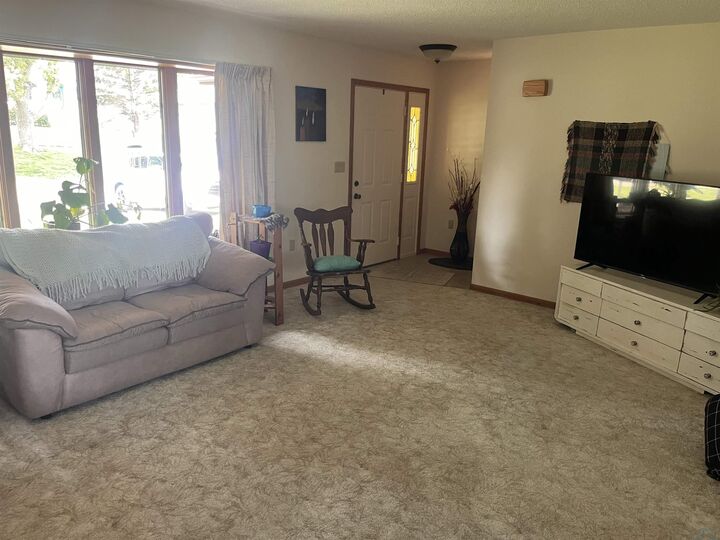 Property Photo:  314 Summit St  IA 51048 