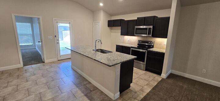 Property Photo: 7524 101 St TX 79424