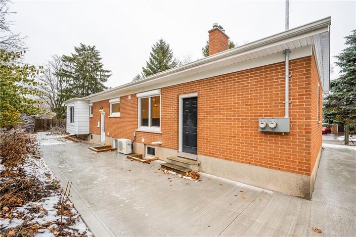 Property Photo:  348 Forest Hill Drive Lower  ON N2M 4H2 