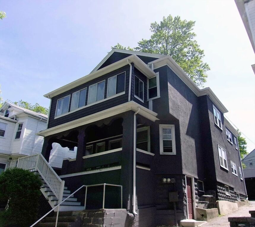 Property Photo: 283 Alewife Brook Pkwy 2 MA 02144